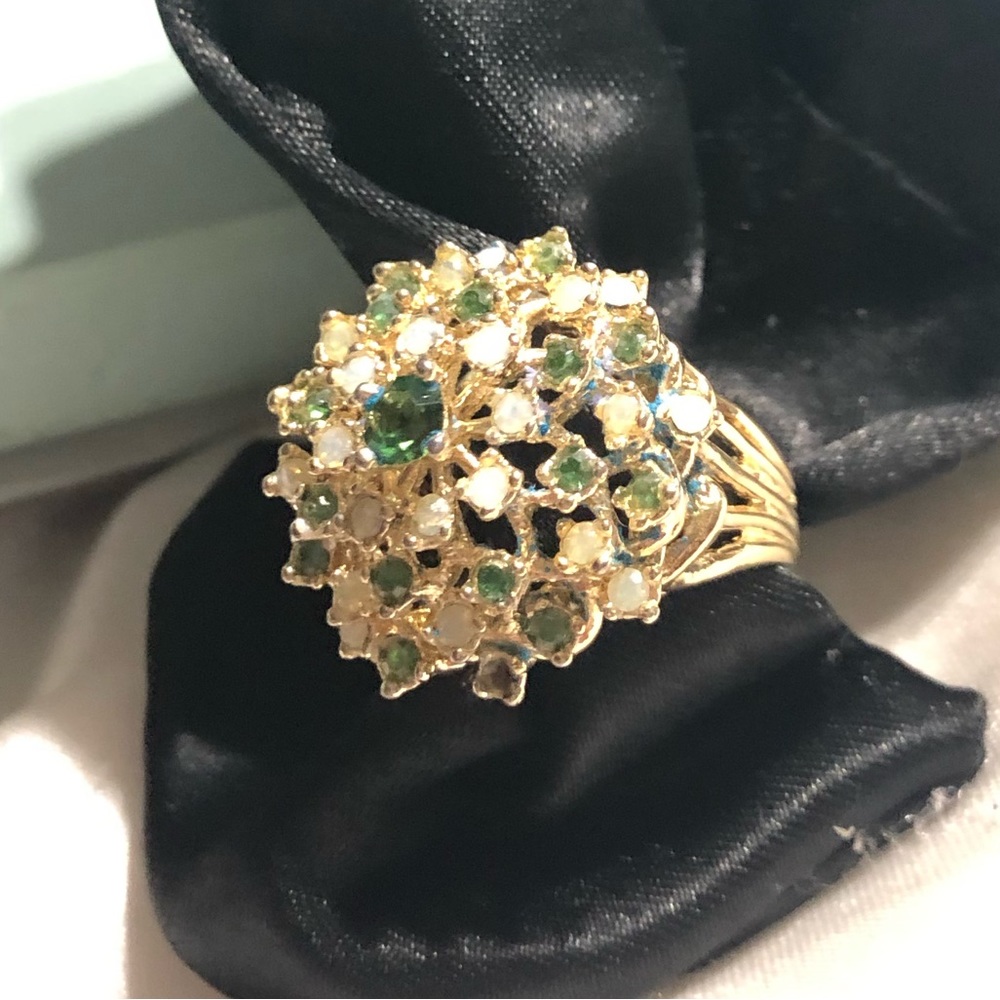 ⏰TODAY ONLY‼️ Antique gold dome stone ring 7.5